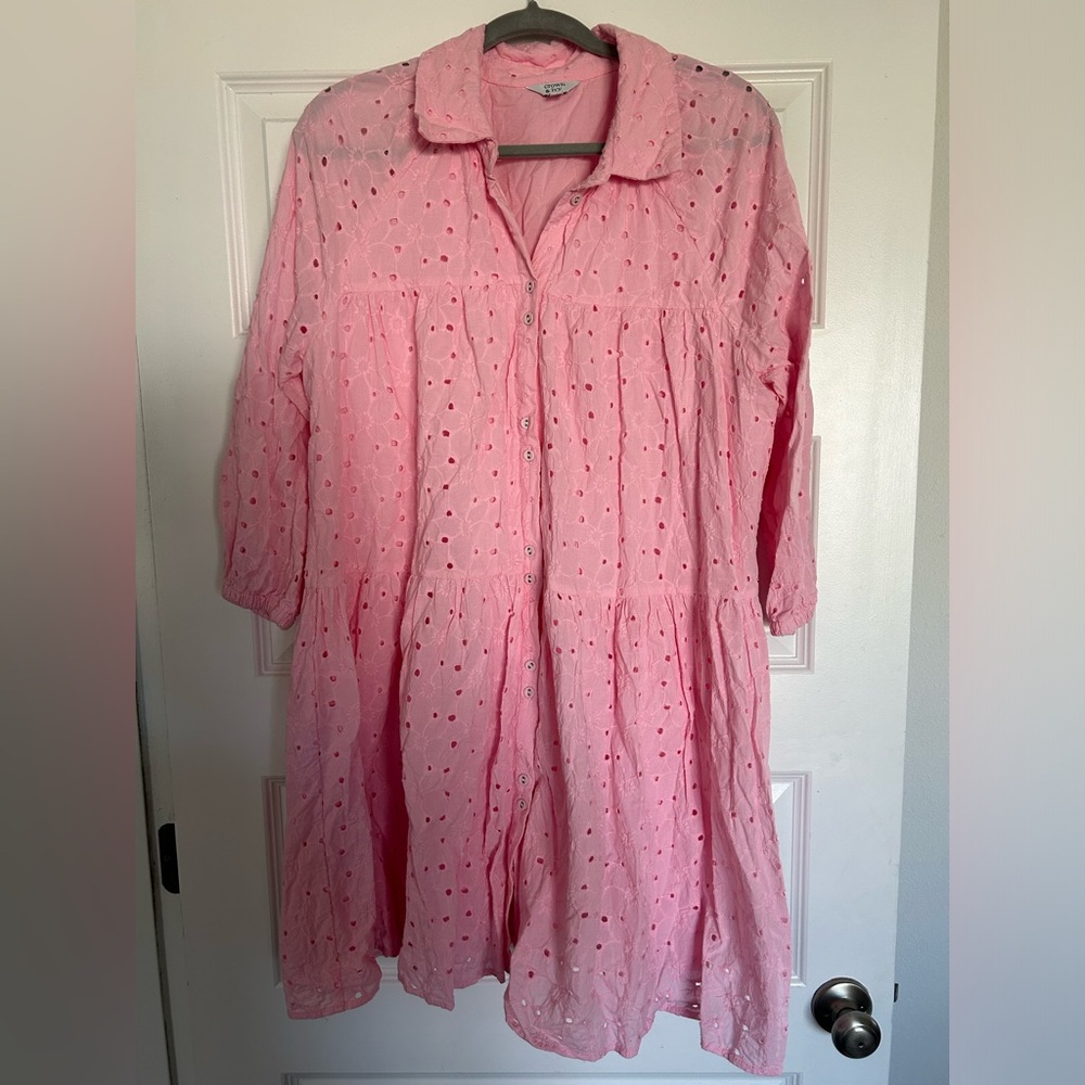 Women’s dress